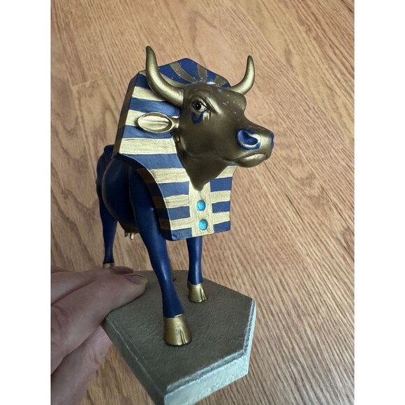 Cow Parade Tutancowmon Egyptian Pharaoh King Tut Figurine #9126 From NYC In 2000 - Picture 4 of 11